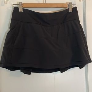 Lululemon Pace Black Tennis Skirt size 6